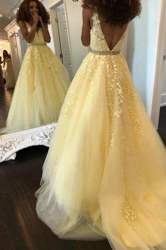 Fashion Ball Gown V Neck Prom Dresses with Appliques and Beads, Quinceanera Dresses SJS15582