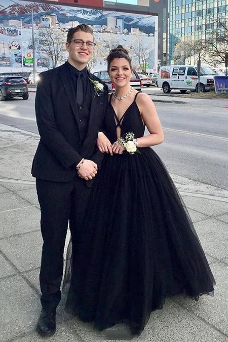 Charming A Line Black Spaghetti Straps Tulle V Neck Prom Dresses, Long Evening Dresses SJS15501