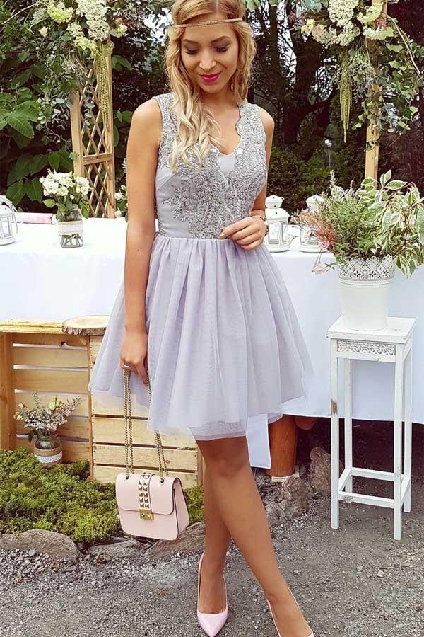 A-Line V-Neck Short Lilac Above Knee Tulle Appliques Homecoming Dress with Lace JS322