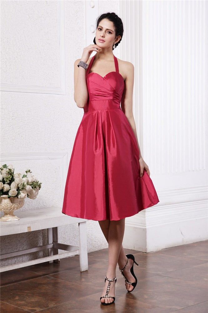 A-Line/Princess Halter Sleeveless Pleats Short Taffeta Bridesmaid Dresses HEP0005709