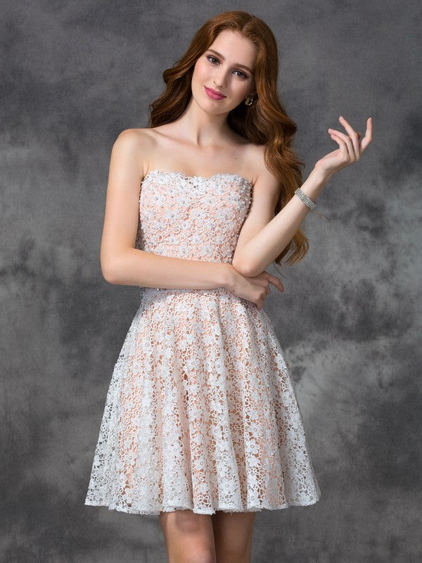 A-Line/Princess Sweetheart Sleeveless Homecoming Dresses Isabell Lace Cocktail Short Dresses