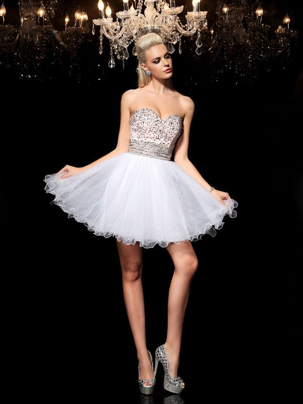 A-Line/Princess Sweetheart Beading Sleeveless Short Net Cocktail Itzel Homecoming Dresses Dresses