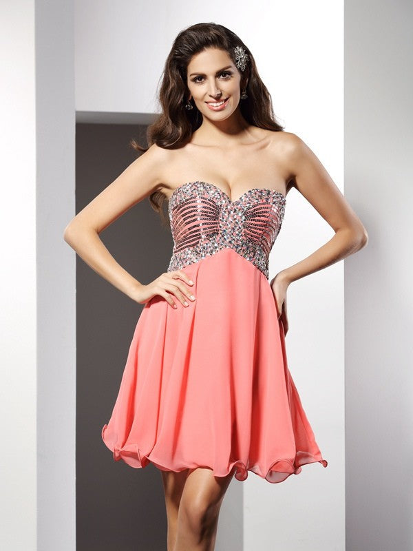 A-Line/Princess Sweetheart Beading Sleeveless Short Dresses Cocktail Homecoming Dresses Geraldine Chiffon