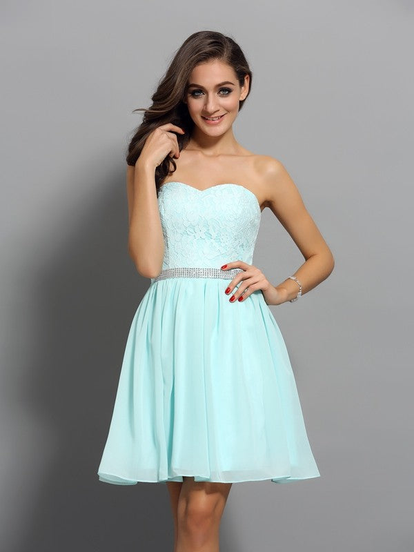 Chiffon Cocktail Haleigh Homecoming Dresses A-Line/Princess Sweetheart Beading Sleeveless Short Dresses