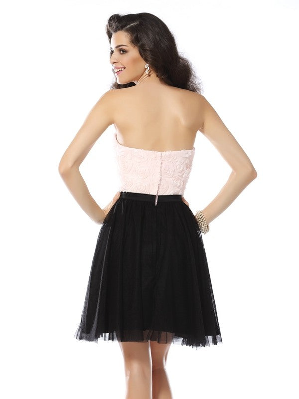 A-Line/Princess Strapless Sleeveless Short Tulle Dresses Homecoming Dresses Alaina Cocktail