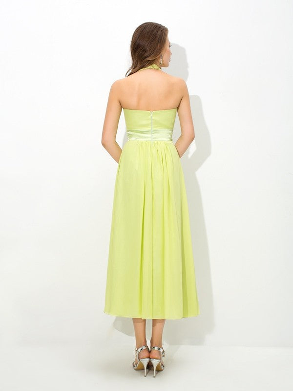 A-Line/Princess Halter Pleats Sleeveless Long Chiffon Bridesmaid Dresses HEP0005656