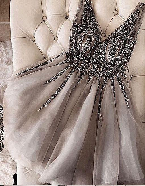 Luxurious Sequins Beaded V Neck Tulle Short V Back Gray Prom Dress Homecoming Dress JS762